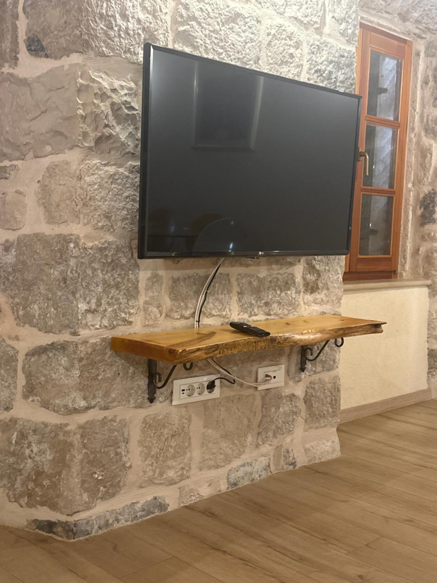 Apartments Seafront Кавтат Екстериор снимка