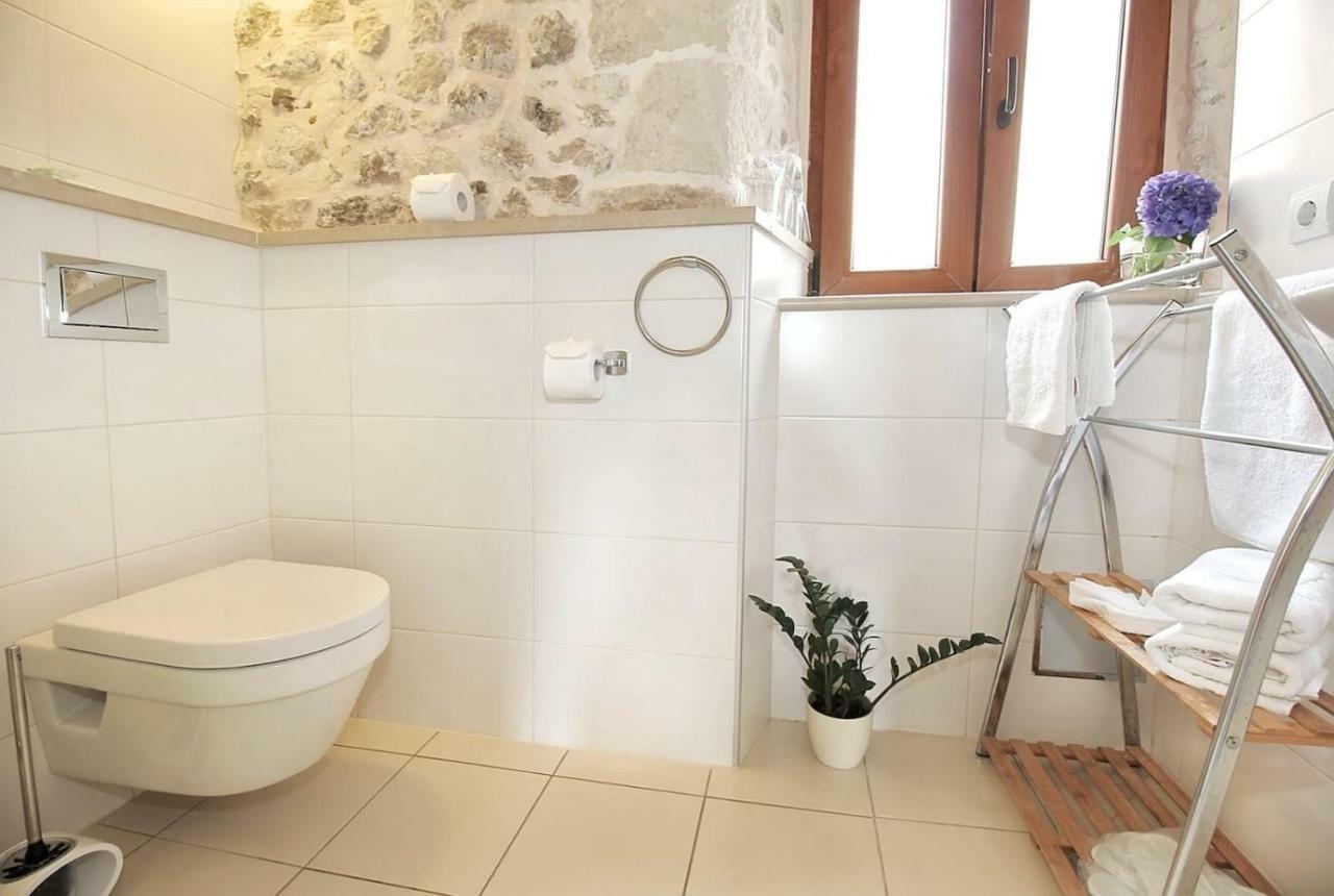 Apartments Seafront Кавтат Екстериор снимка