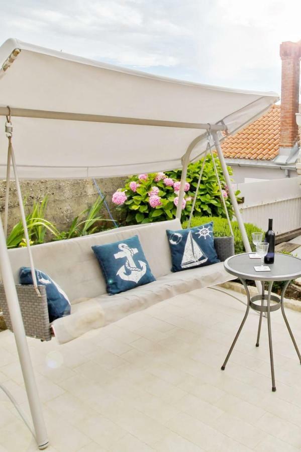 Apartments Seafront Кавтат Екстериор снимка